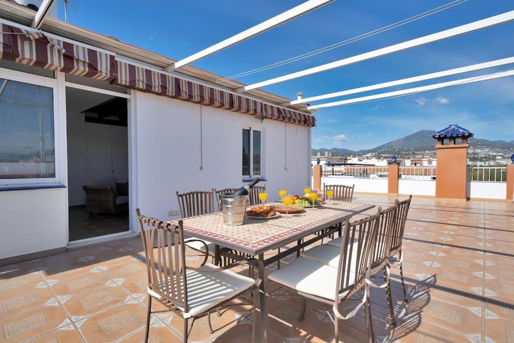 Con Jacuzzi Y Parking En San Pedro - Del Valle 72 2 Apartamento Marbella